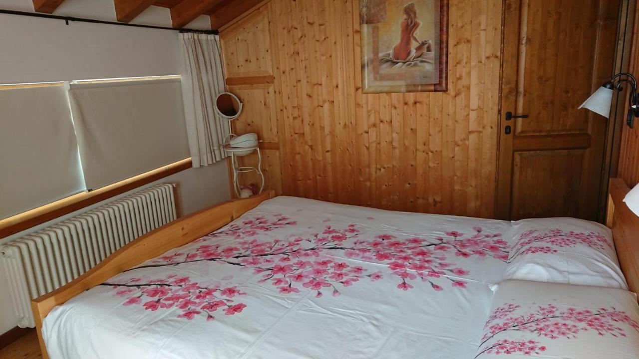 Casa Delle Rose Villa Teglio Eksteriør billede