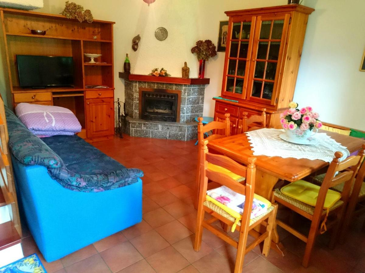 Casa Delle Rose Villa Teglio Eksteriør billede